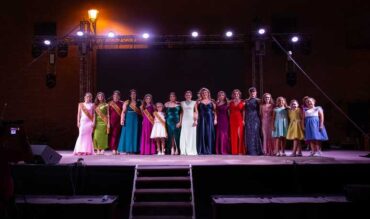 Homenaje a las Reinas de Oro y Plata 2026 y concentración de reinas